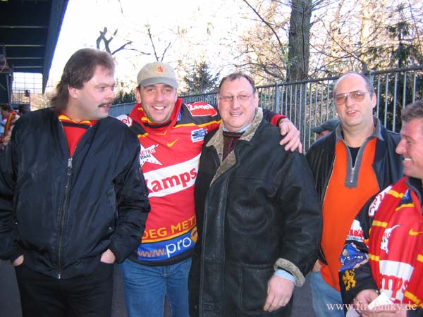 deg-kec 7.12.03-41