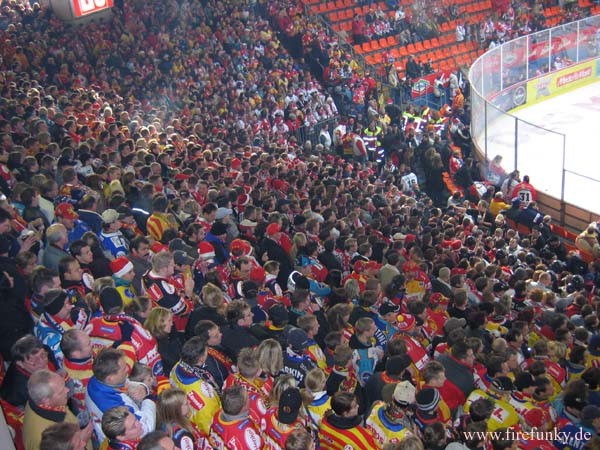 deg-kec 7.12.03-44