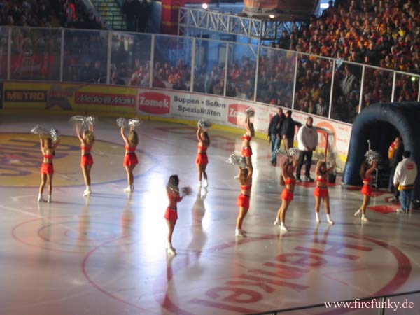 deg-kec 7.12.03-56