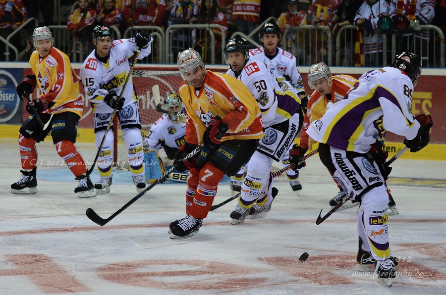 DEG - KEV 3.2.12  - Alles nur aus Liebe Trikot -