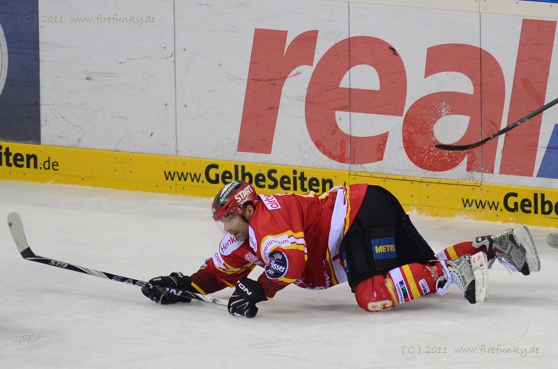 DEG - Nürnberg  3 - 4  n.P.  2.3.2011