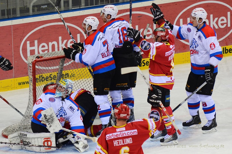 DEG - Nürnberg  3 - 4  n.P.  2.3.2011