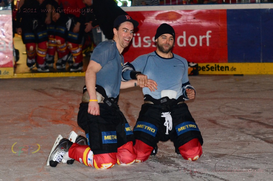 DEG - KEV  5 - 3    18.2.11
